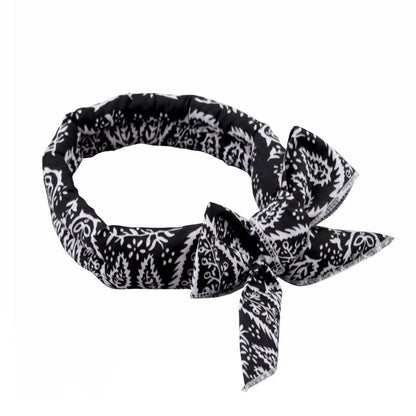 ChillPup Ice Bandana – The Coolest Summer Style for Your Hot Dog